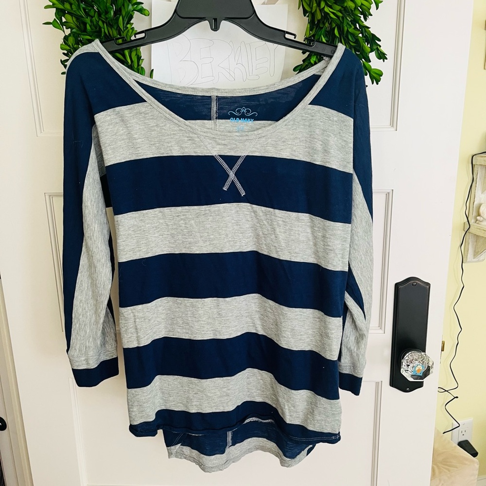 Old navy striped top